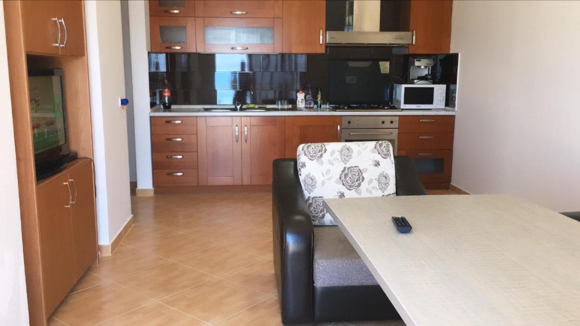 Relax Rental Vlore Bagian luar foto