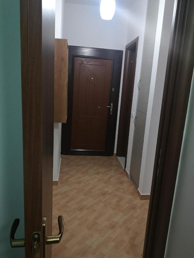 Relax Rental Vlore Bagian luar foto