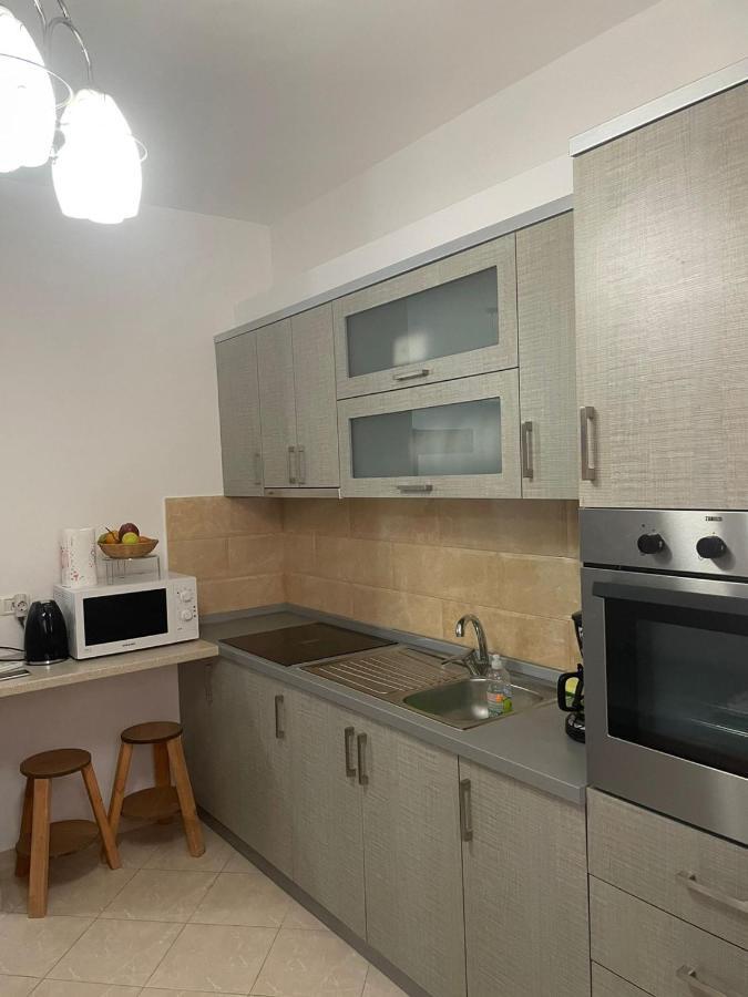 Relax Rental Vlore Bagian luar foto