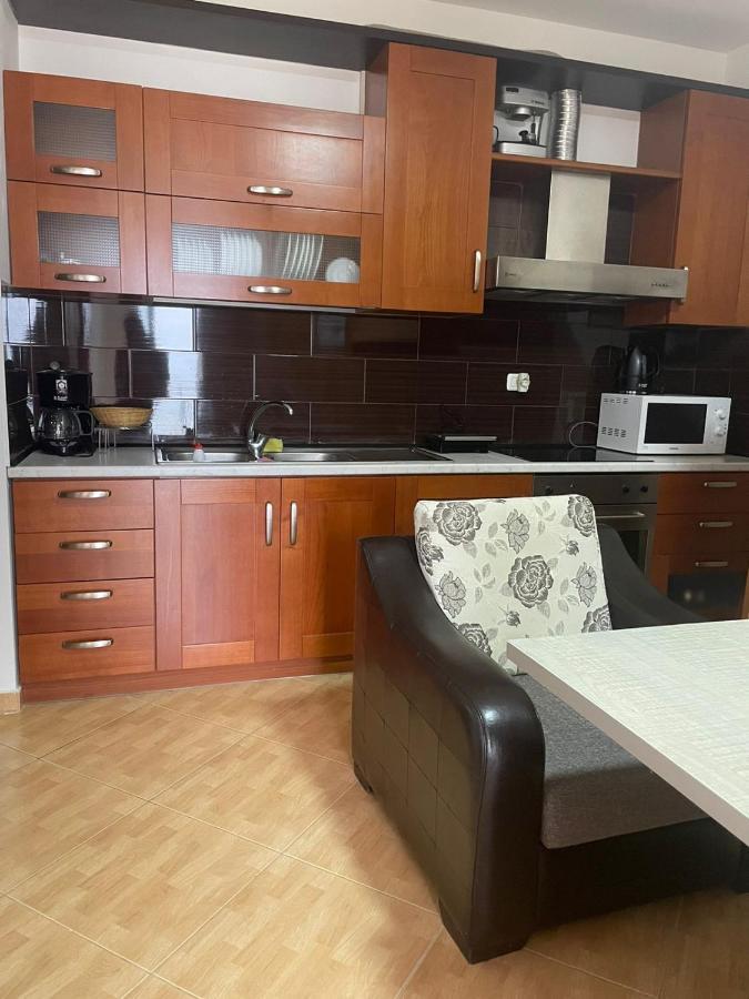Relax Rental Vlore Bagian luar foto