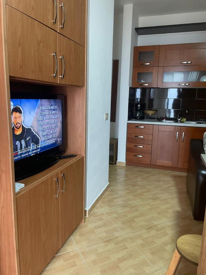 Relax Rental Vlore Bagian luar foto