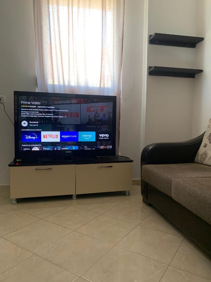 Relax Rental Vlore Bagian luar foto
